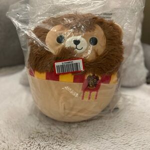 NWT Squishmallows Harry Potter Gryffindor Lion with Red and Yellow Scarf - 10”